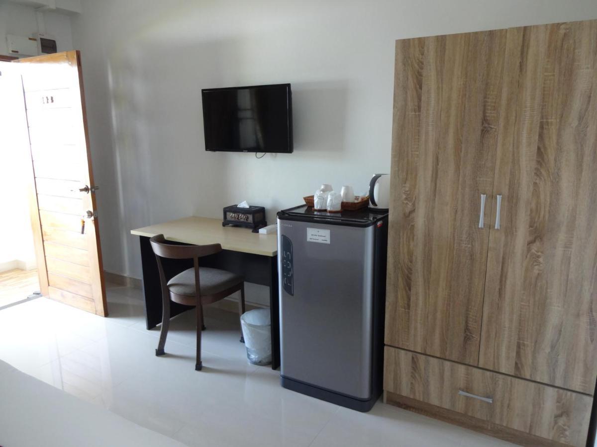गेस्ट हाउस Rena House 2*