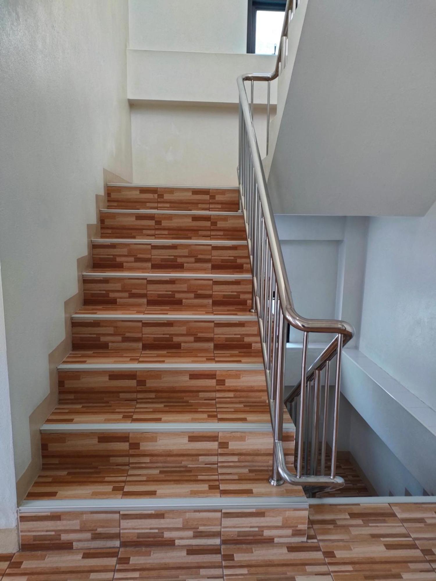 गेस्ट हाउस Rena House Chiang Mai